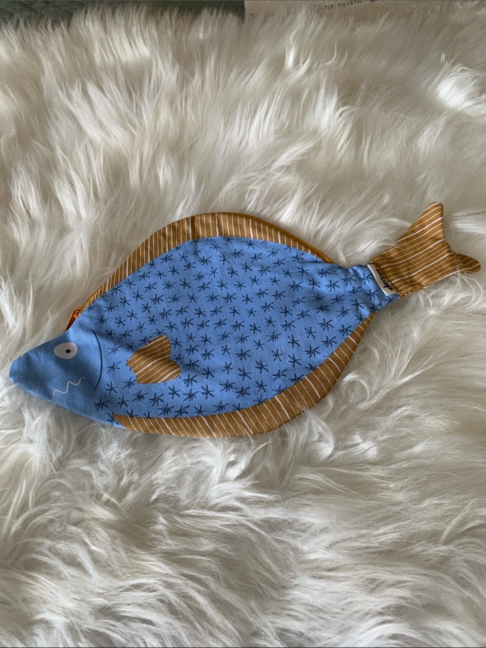 đĄđ Set of 3 Zippered Fish Fabric Pouches by Davines NWOTđ - Picture 2 of 8